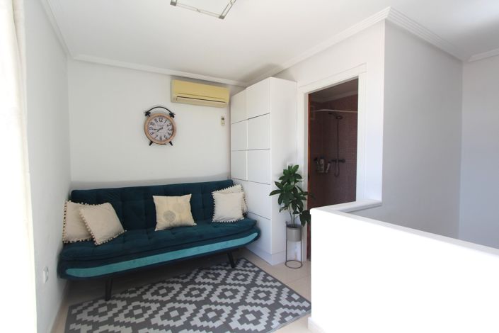 Image No.18-2 Bed Apartment for sale