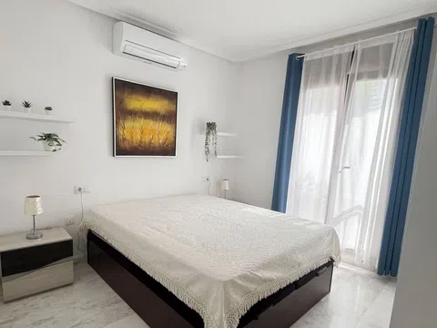 Image No.20-2 Bed Apartment for sale