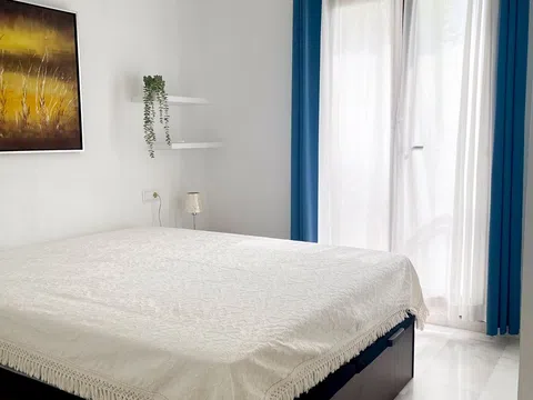 Image No.21-2 Bed Apartment for sale