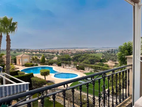 Image No.25-2 Bed Apartment for sale
