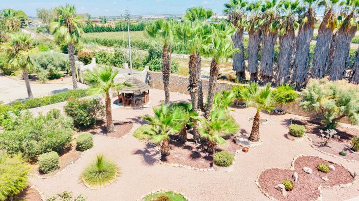 Image No.45-5 Bed Villa for sale
