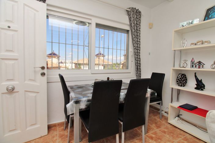 Image No.7-3 Bed Villa for sale