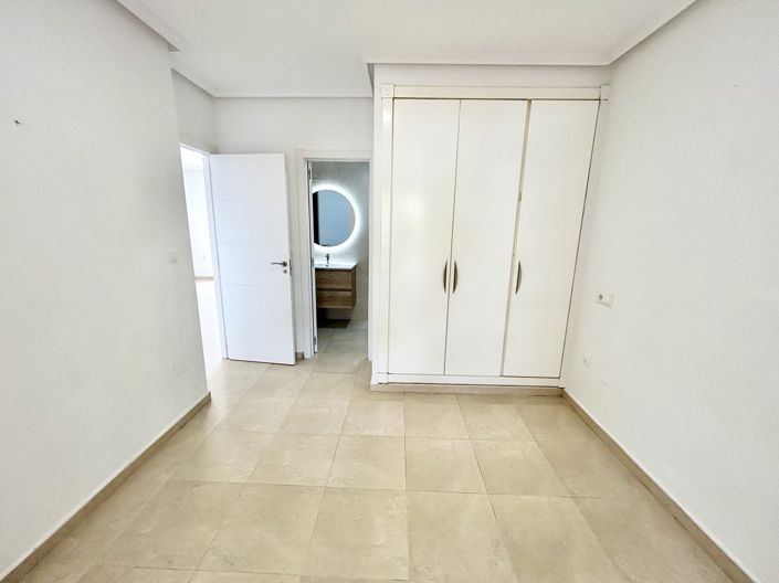 Image No.11-2 Bed Apartment for sale