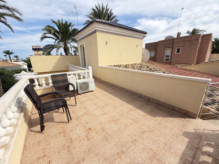 Image No.43-4 Bed Villa for sale