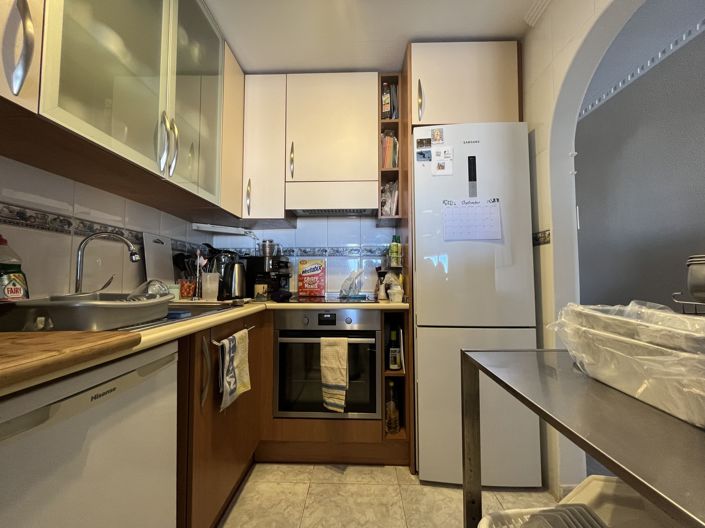 Image No.10-2 Bed Apartment for sale