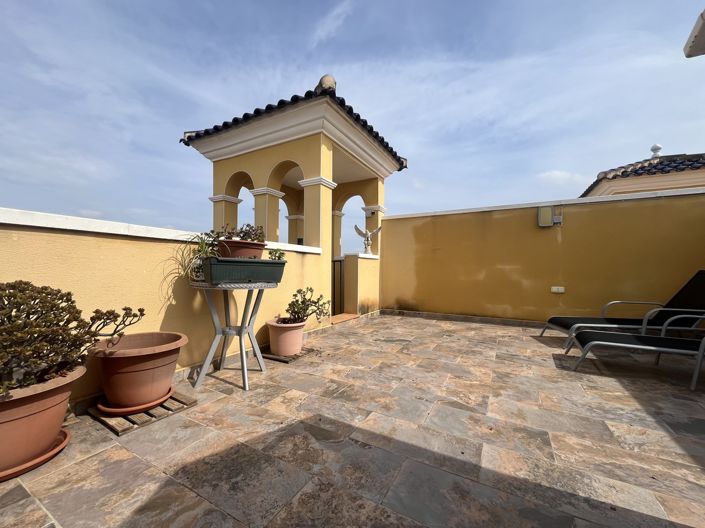 Image No.22-2 Bed Apartment for sale