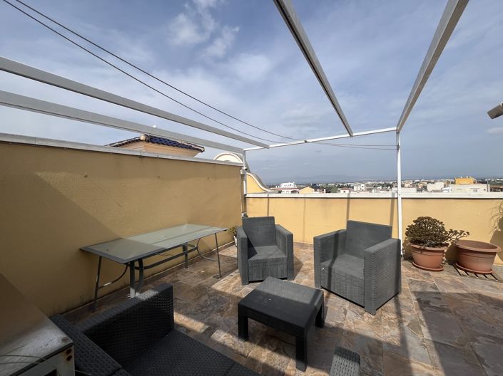 Image No.33-2 Bed Apartment for sale