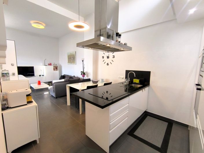 Image No.3-2 Bed Quad for sale