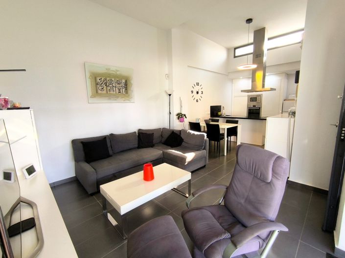 Image No.6-2 Bed Quad for sale