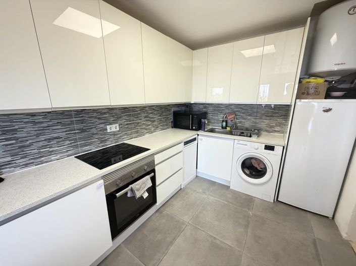 Image No.6-2 Bed Villa for sale
