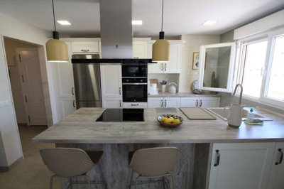 880413840beatiful4bedroomapartmentarenalesdel