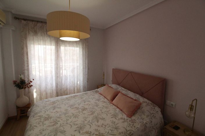 Image No.12-4 Bed Apartment for sale