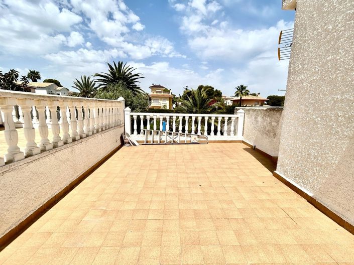 Image No.39-3 Bed Villa for sale