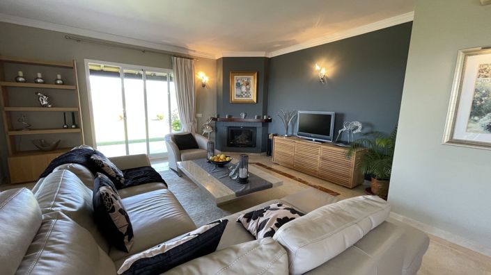 Image No.12-8 Bed Country House for sale