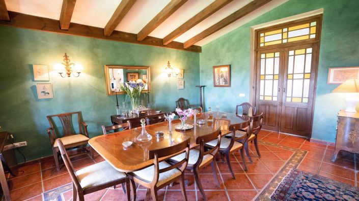 Image No.5-4 Bed Country House for sale