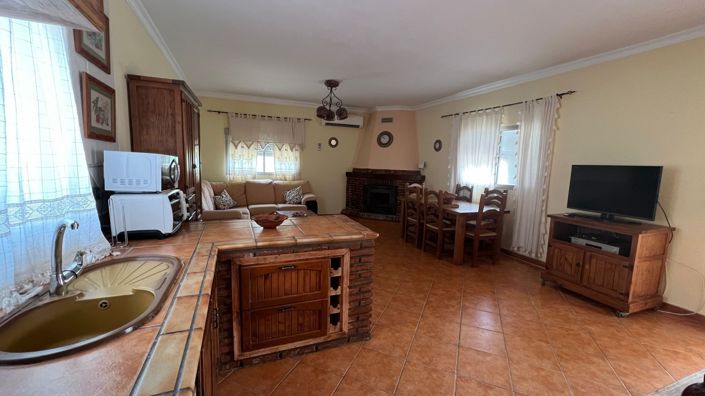 Image No.4-3 Bed Country House for sale