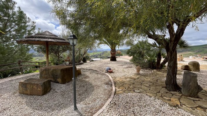 Image No.50-5 Bed Country House for sale