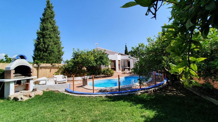 Image No.2-Maison de campagne de 11 chambres à vendre à Alhaurín el Grande