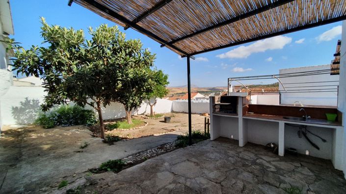 Image No.39-4 Bed Townhouse for sale