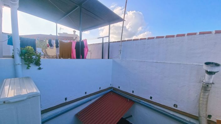 Image No.23-4 Bed Apartment for sale