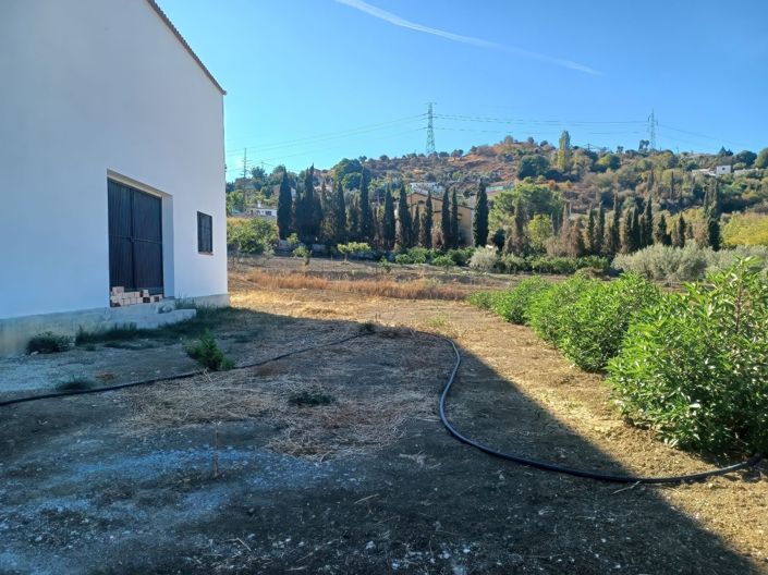 Image No.8-Propriété à vendre à Coin