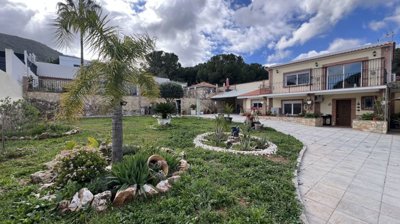 Ideal Country Property most sold property