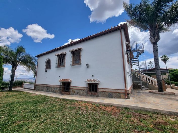 Image No.2-Villa de 4 chambres à vendre à Alhaurín el Grande