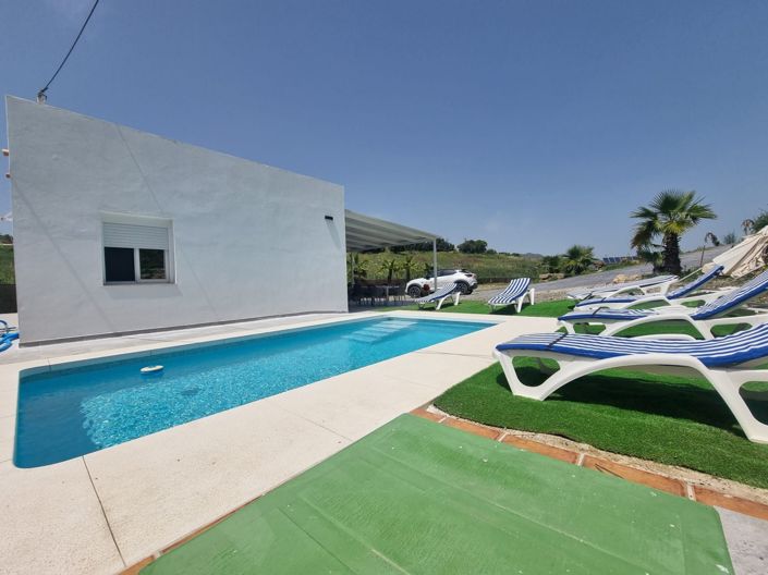 Image No.16-2 Bed Country House for sale