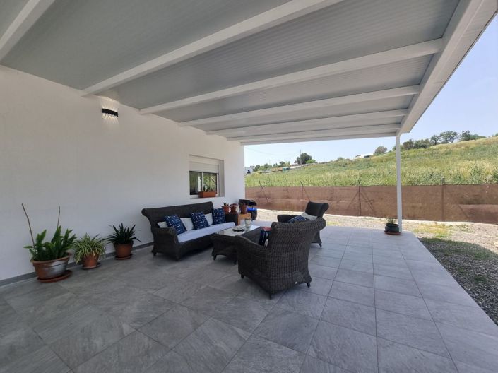 Image No.3-2 Bed Country House for sale