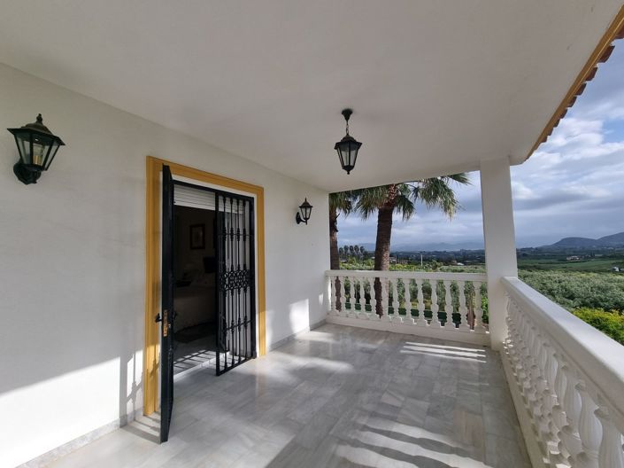 Image No.18-Maison de campagne de 9 chambres à vendre à Alhaurín el Grande