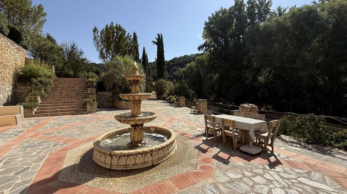 Image No.14-Maison de campagne de 6 chambres à vendre à Cadix