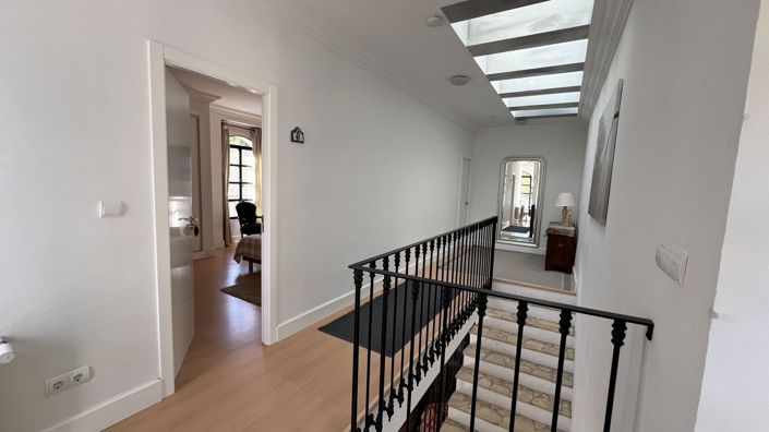 Image No.39-Maison de campagne de 6 chambres à vendre à Cadix