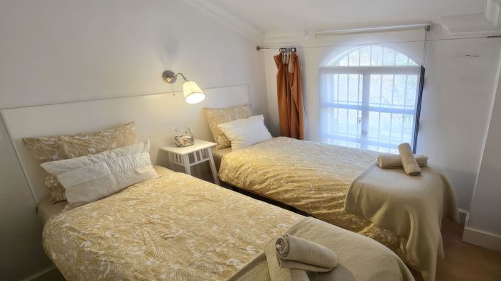 Image No.42-Maison de campagne de 6 chambres à vendre à Cadix