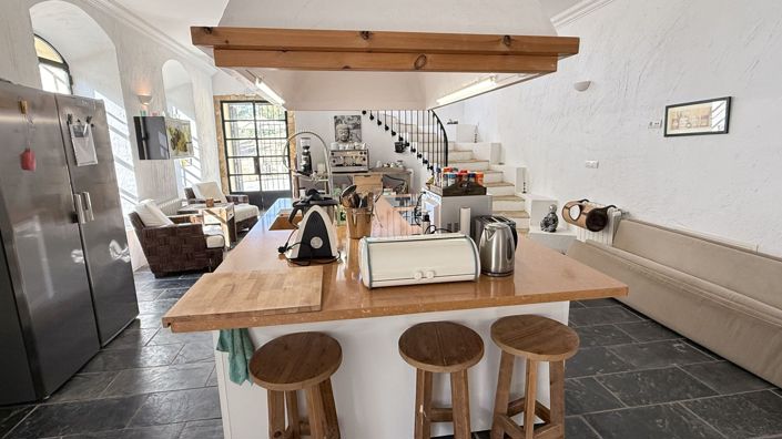 Image No.7-Maison de campagne de 6 chambres à vendre à Cadix