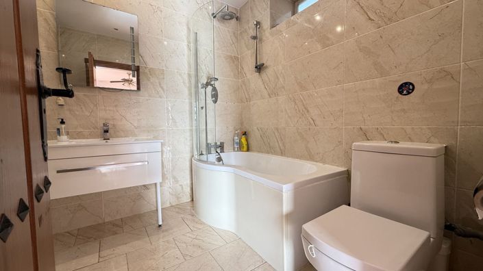 Image No.18-Villa de 5 chambres à vendre à Alhaurín de la Torre