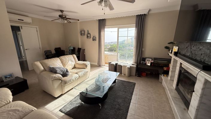 Image No.5-Villa de 5 chambres à vendre à Alhaurín de la Torre