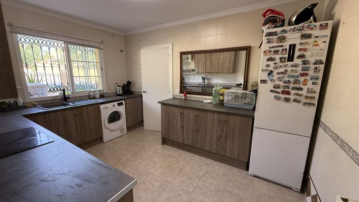 Image No.7-Villa de 5 chambres à vendre à Alhaurín de la Torre