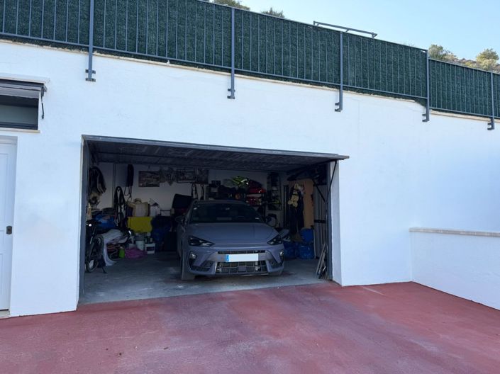 Image No.17-3 Bed Villa for sale