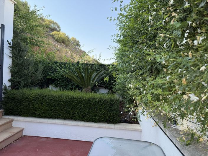 Image No.19-3 Bed Villa for sale