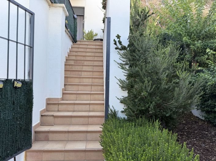 Image No.20-3 Bed Villa for sale