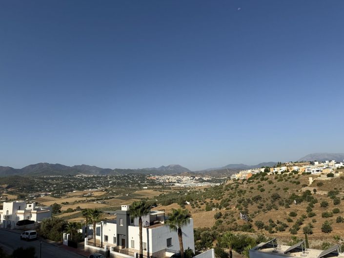 Image No.3-3 Bed Villa for sale