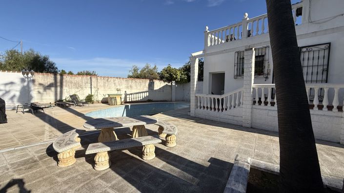 Image No.35-6 Bed Country House for sale