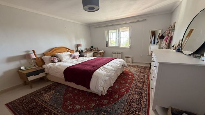 Image No.9-6 Bed Country House for sale