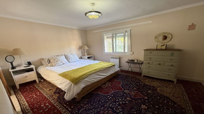 Image No.10-6 Bed Country House for sale