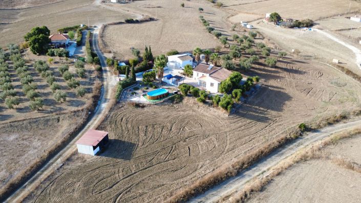 Image No.2-3 Bed Country House for sale