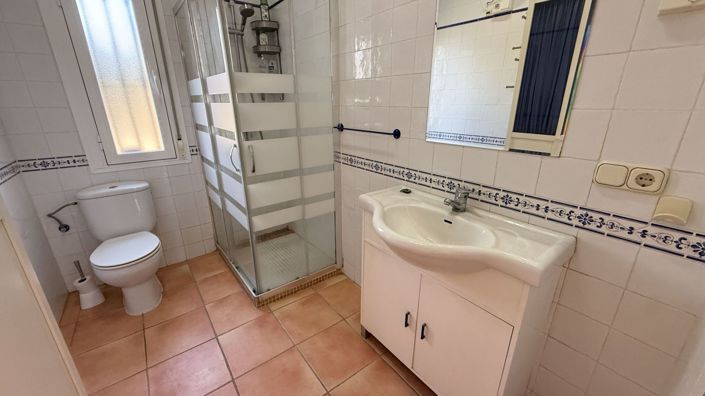 Image No.9-3 Bed Country House for sale