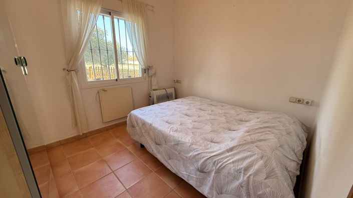 Image No.9-3 Bed Country House for sale