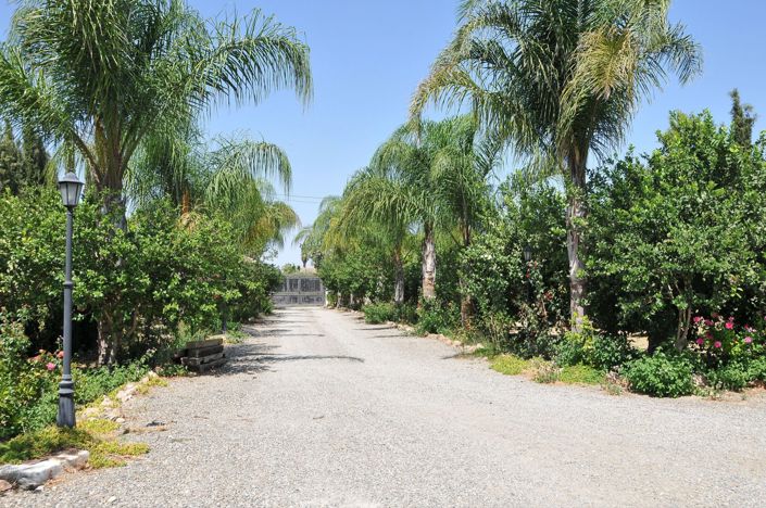 Image No.31-4 Bed Country House for sale