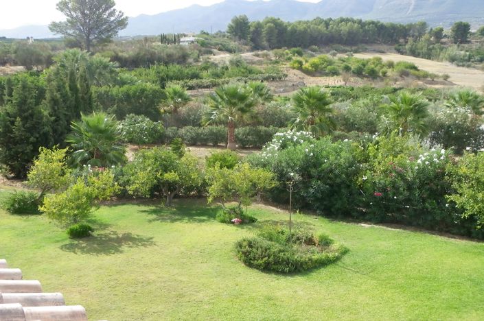 Image No.33-4 Bed Country House for sale