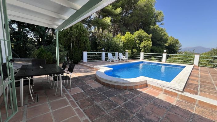 Image No.14-5 Bed Country House for sale